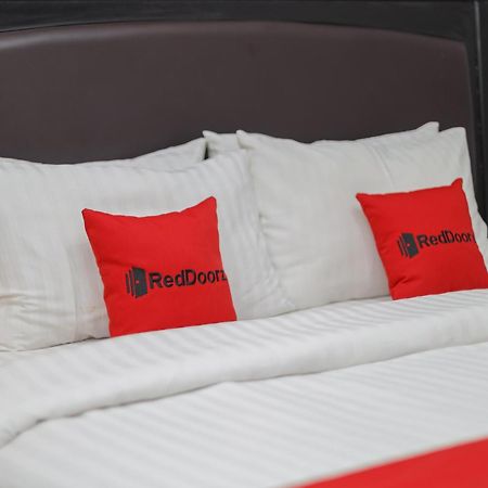 Reddoorz Plus At Swun Stay Raya Langsep Malang Ngoại thất bức ảnh