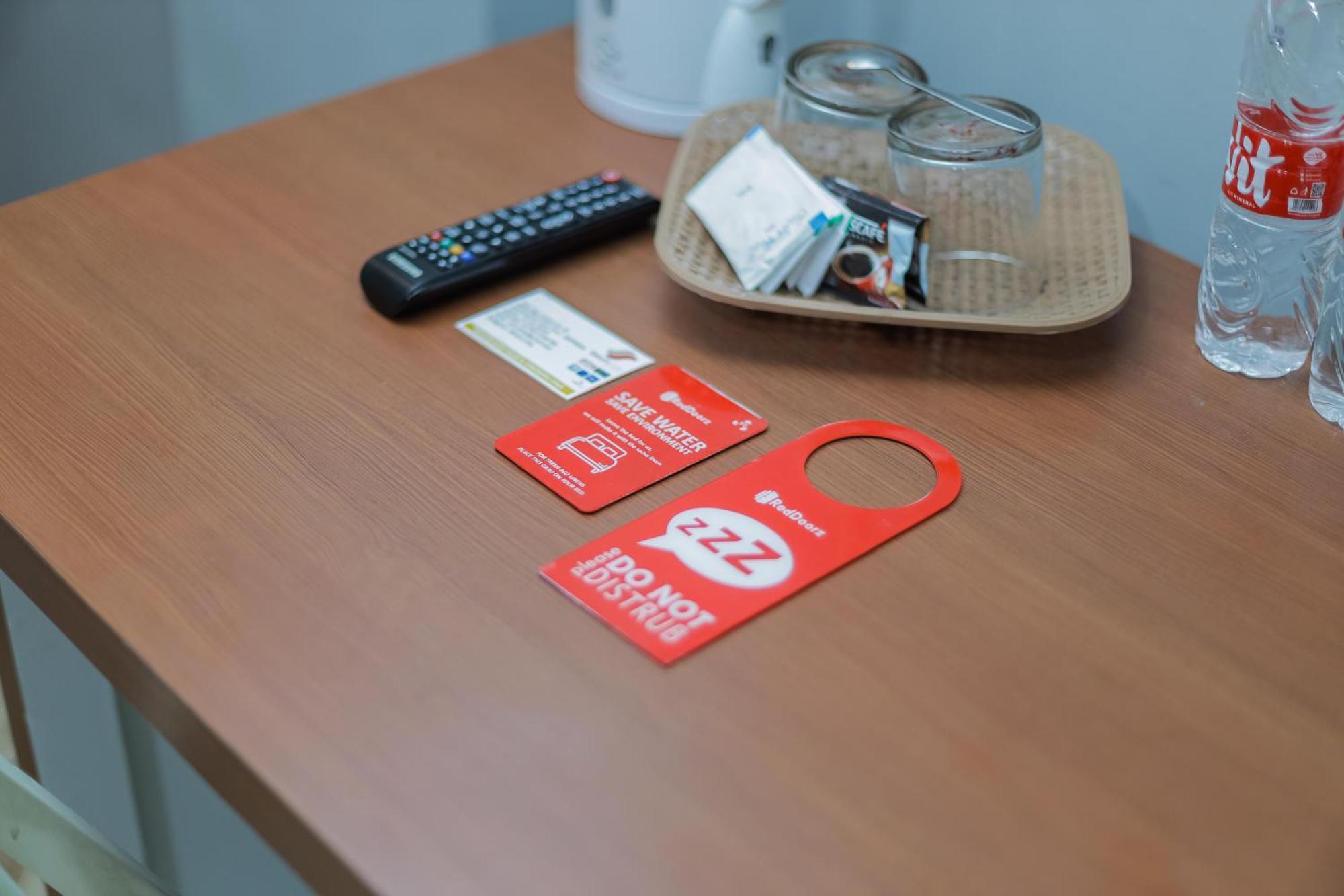 Reddoorz Plus At Swun Stay Raya Langsep Malang Ngoại thất bức ảnh